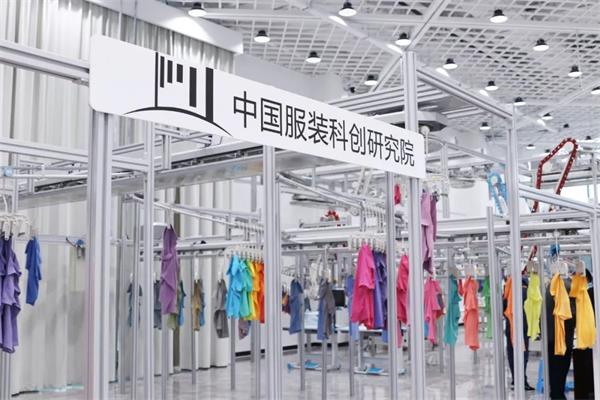 智能服装：科技与时尚融合的新纪元